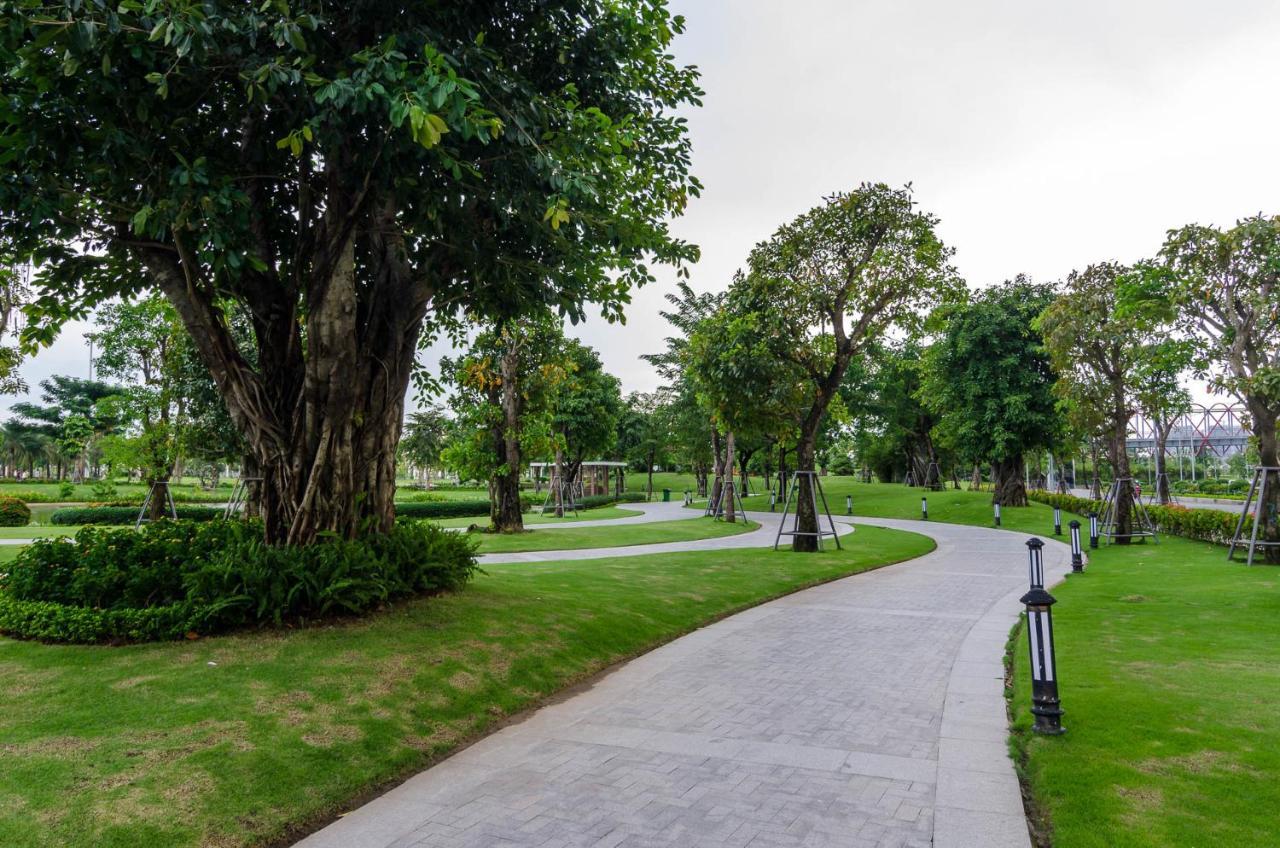 Luxury Vinhomes Central Park Humi Apartment 胡志明市 外观 照片